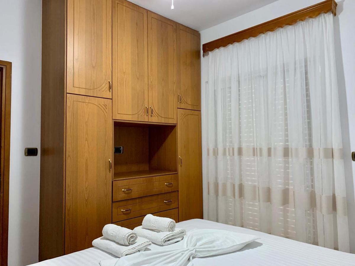 Bardhi Apts Sarandë Exterior foto